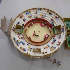 Arènes de Jouet avec Tribunes