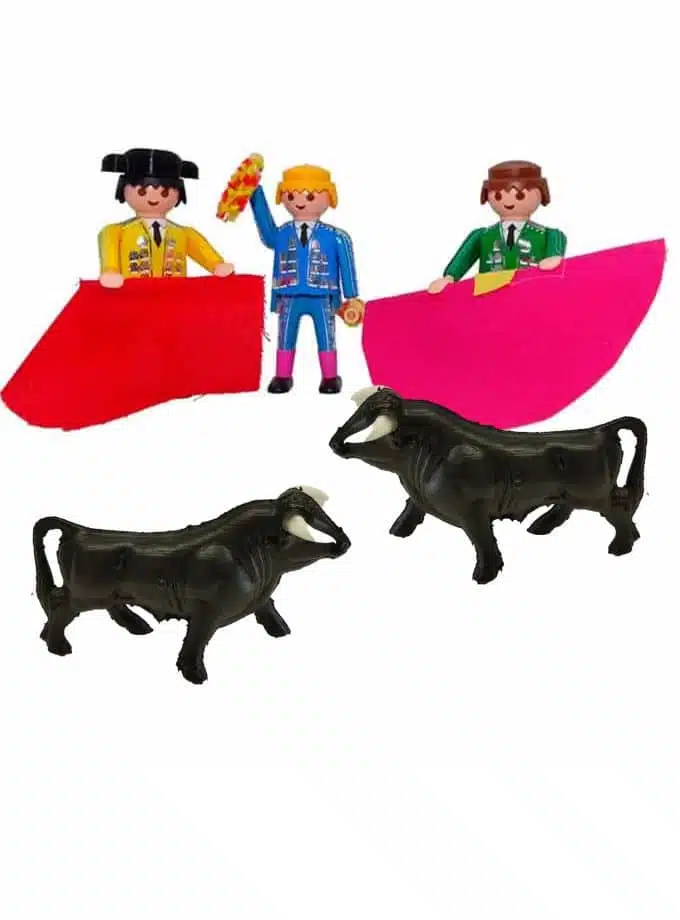 Toro Bravo Albahío - Miniaturas y Juguetes taurinos hechos a mano